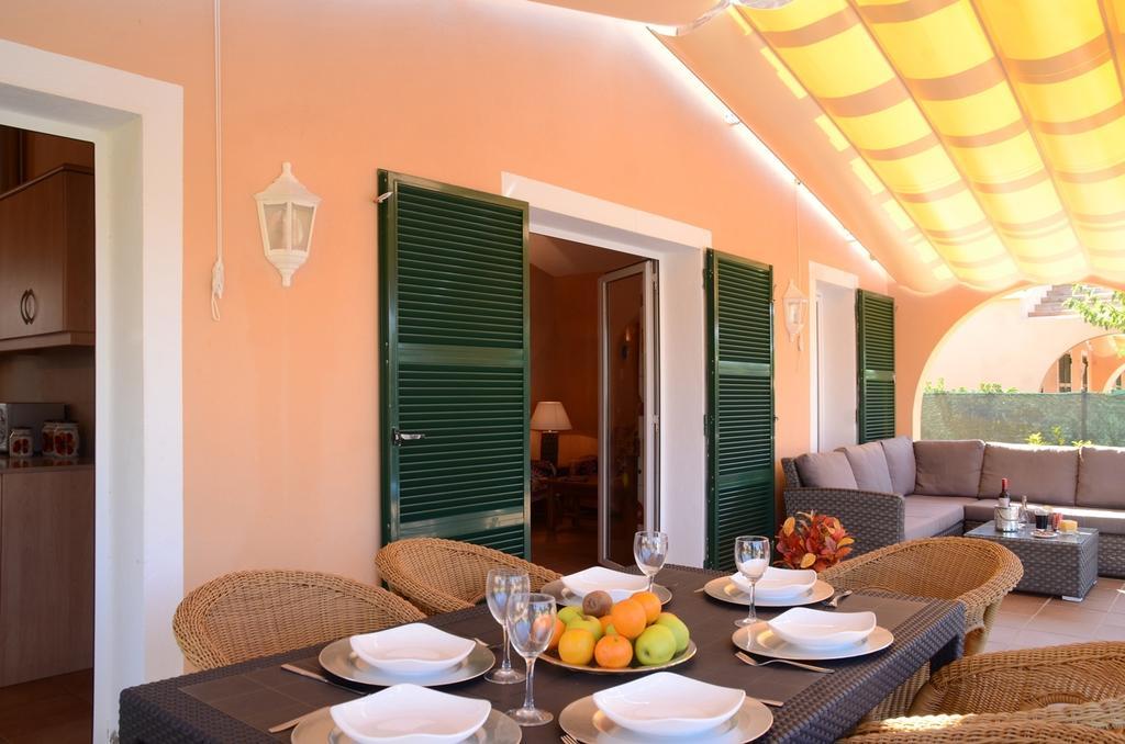 Villas Las Golondrinas Cala en Bosch Δωμάτιο φωτογραφία